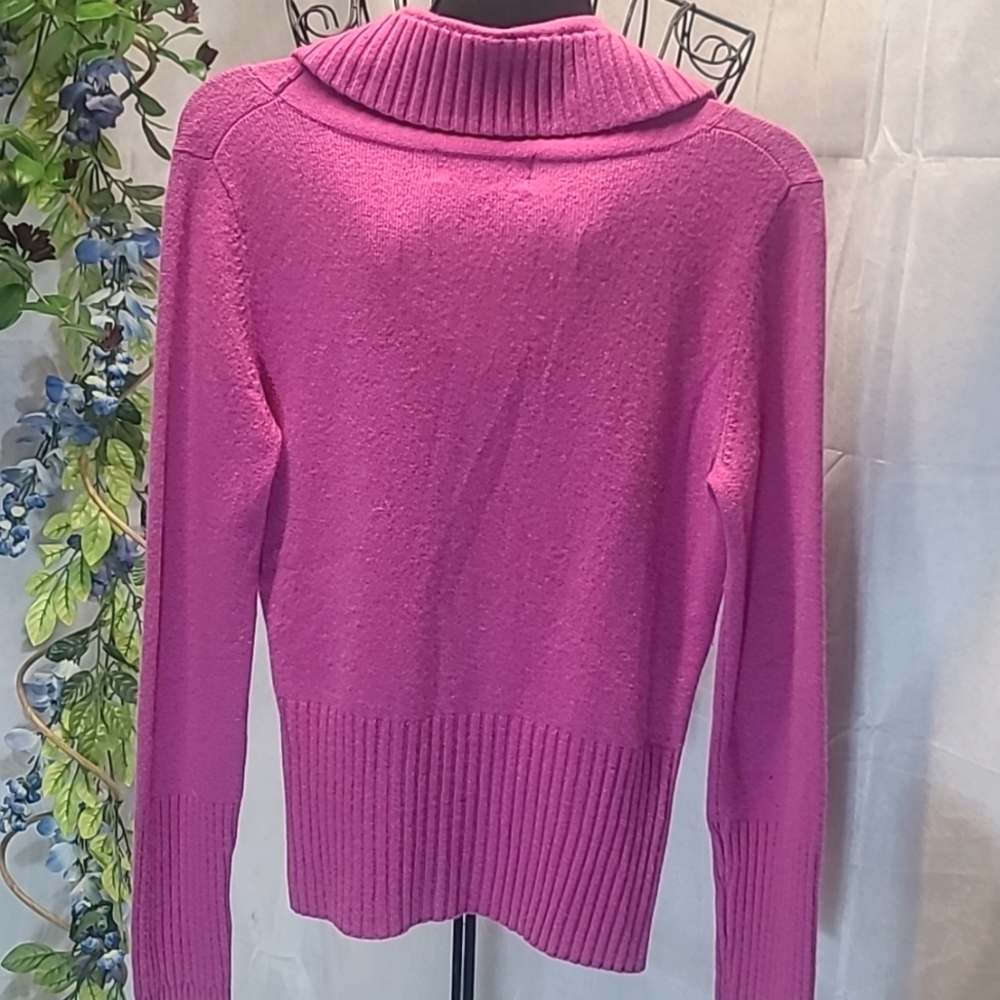 Bloomingdale's Pink Cashmere Sweater - Picture 8 of 9